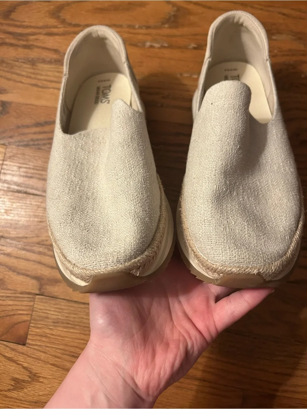 Toms Women’s 8.5 Classic Cream Old Money Minimalist Platform Espadrille Flats